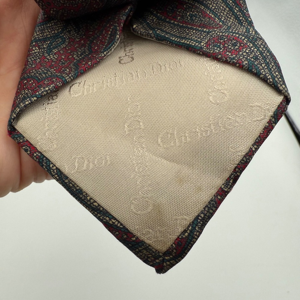Vintage Christian Dior Silk Necktie – Red Paisley, Paris New York,‎ Made in USA - Picture 5 of 10